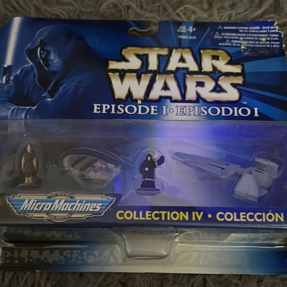 Micro machines from 1998 unopened. Collection # 4. Star Wars collector.